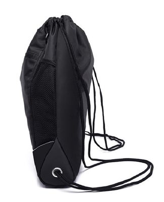 O multi saco de cordão funcional de Oxford ostenta o basquetebol exterior da trouxa