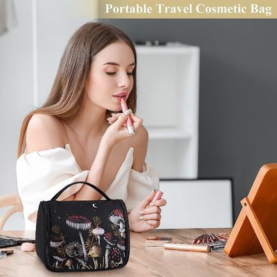 Bolsa de higiene portátil protetora à prova de choque para mulheres Bolsa de maquiagem multifuncional para viagem Bolsa de cosméticos fofa